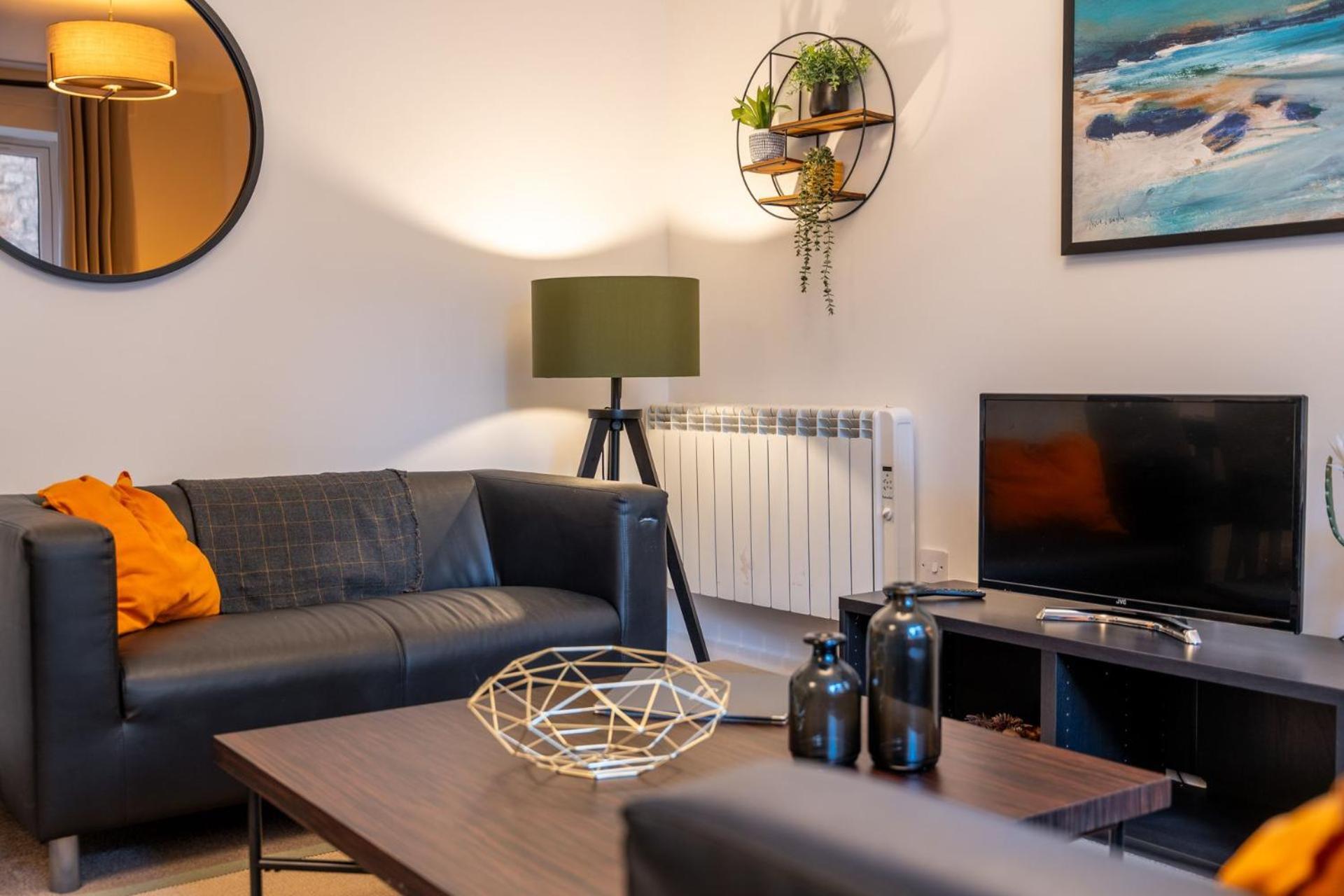Bowmore Apartment Обан Экстерьер фото